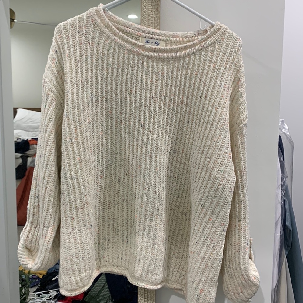 Womens never worn sweater size medium